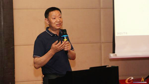 华中科技大学教授胡友民 华中科技大学教授胡友民